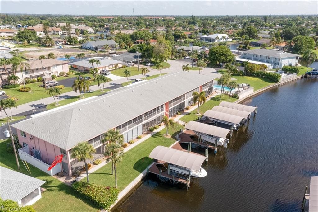 4519 SE 6th PL 206 CAPE CORAL, FL 33904