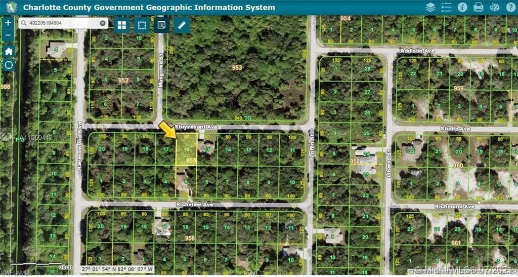 19067 Stuyvesant AVE PORT CHARLOTTE, FL 33954