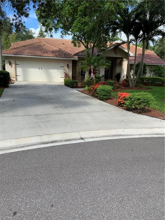 11872 Grand Isles LN FORT MYERS, FL 33913