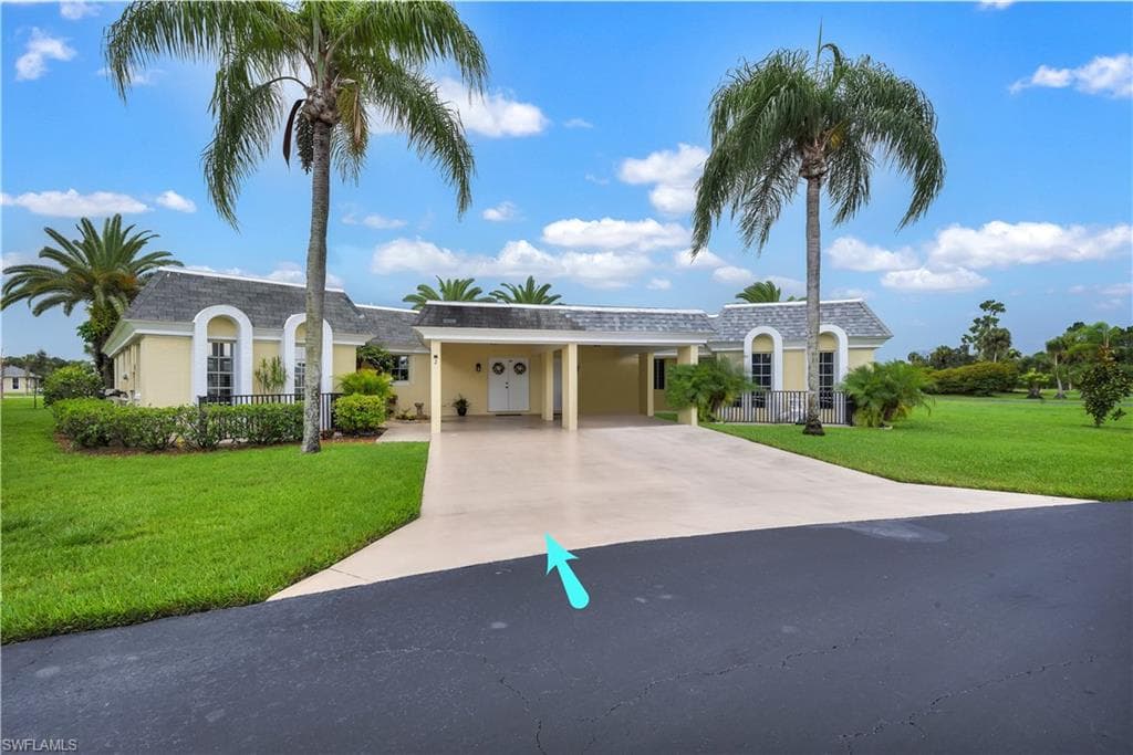 2 Regency CT LEHIGH ACRES, FL 33936