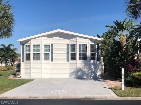 1058 Silver Lakes BLVD NAPLES, FL 34114