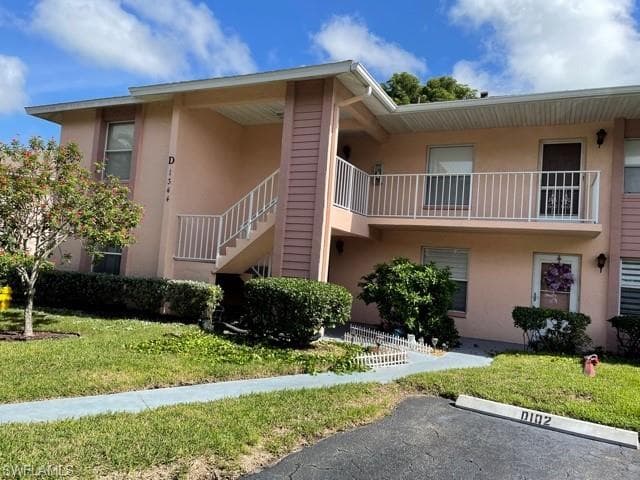 1344 Derbyshire CT D-103 NAPLES, FL 34116