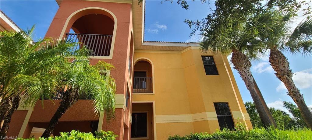 13651 Julias WAY 1428 FORT MYERS, FL 33919