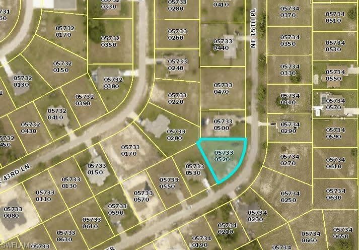 1609 43rd TER CAPE CORAL, FL 33909