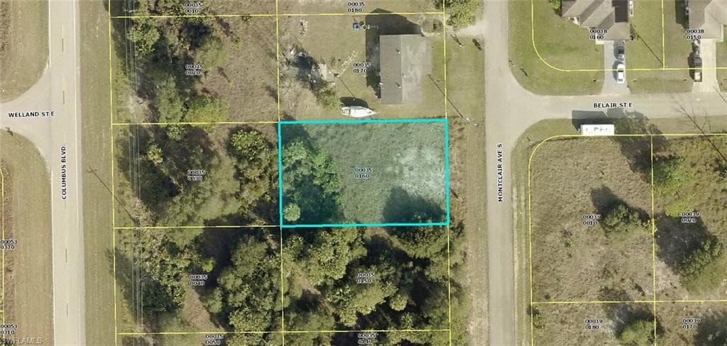 546 Montclair AVE S LEHIGH ACRES, FL 33974