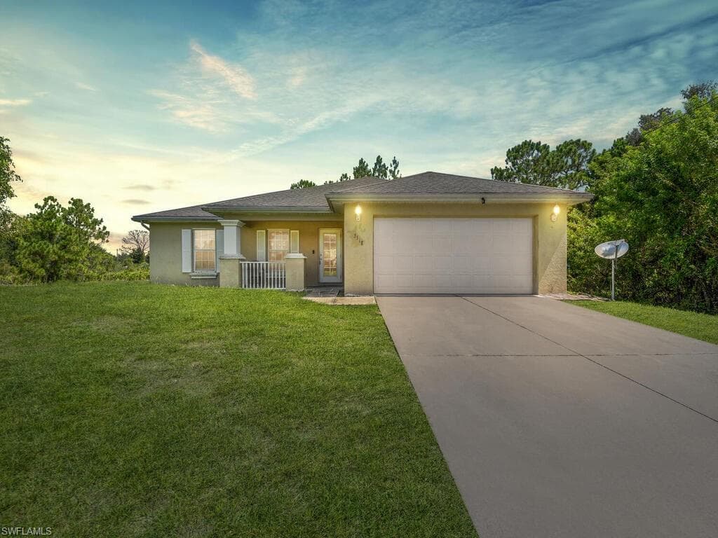 3518 41st ST SW LEHIGH ACRES, FL 33976