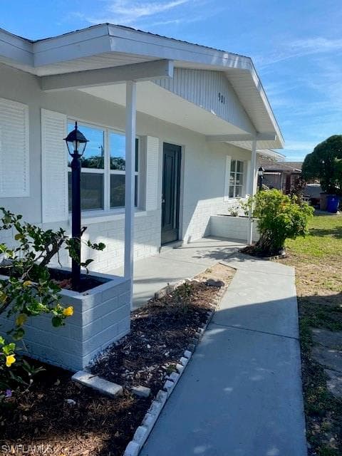 901 E Penn RD LEHIGH ACRES, FL 33936