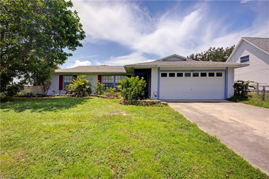 614 NW 11th TER CAPE CORAL, FL 33993