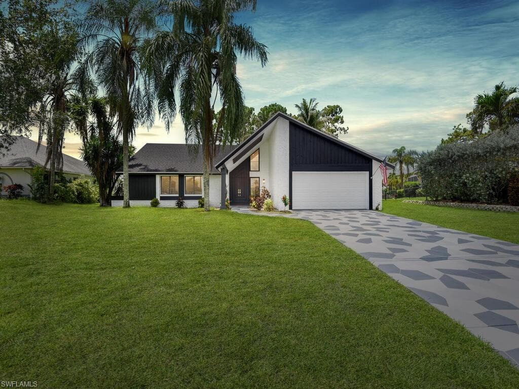 1026 SW 18th TER CAPE CORAL, FL 33991