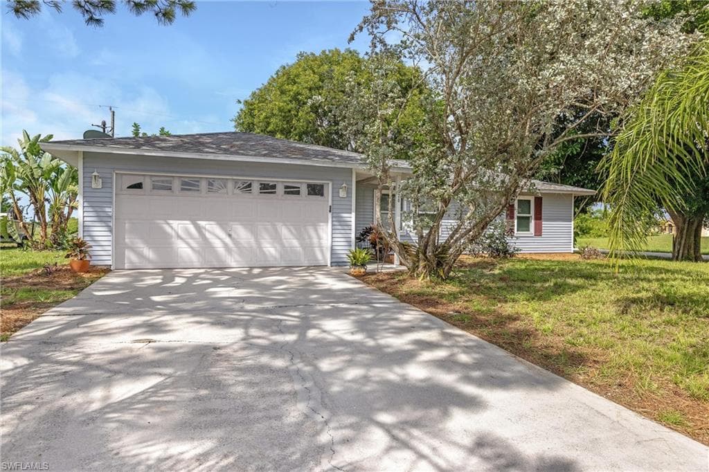 2028 NE 20th TER CAPE CORAL, FL 33909