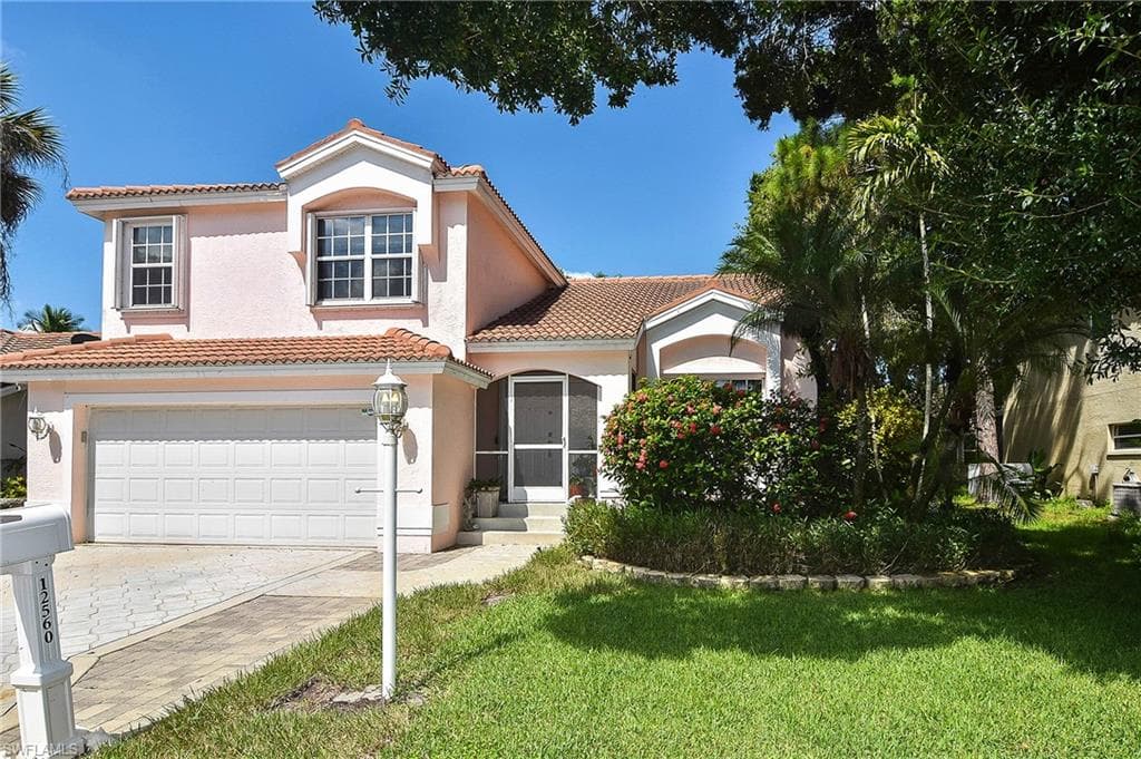 12560 Eagle Pointe CIR FORT MYERS, FL 33913