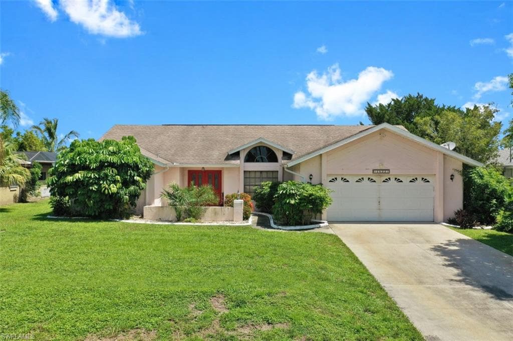1833 Bolado PKY CAPE CORAL, FL 33990