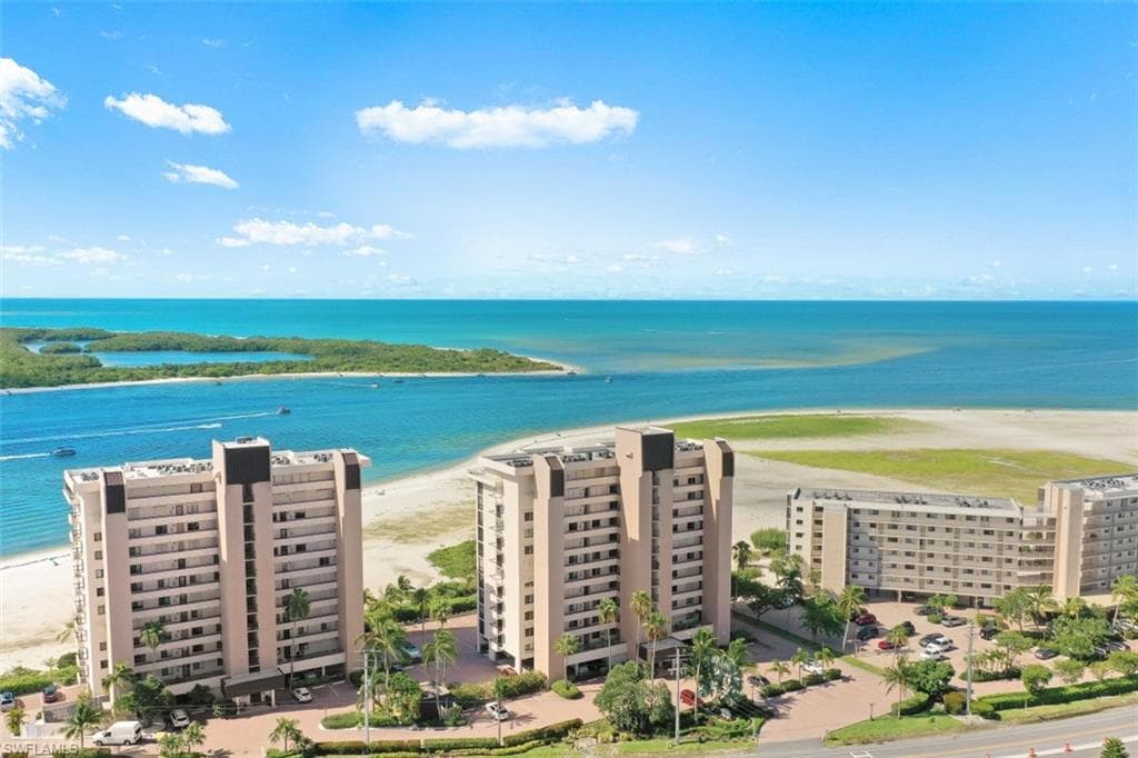 8400 Estero BLVD 304 FORT MYERS BEACH, FL 33931