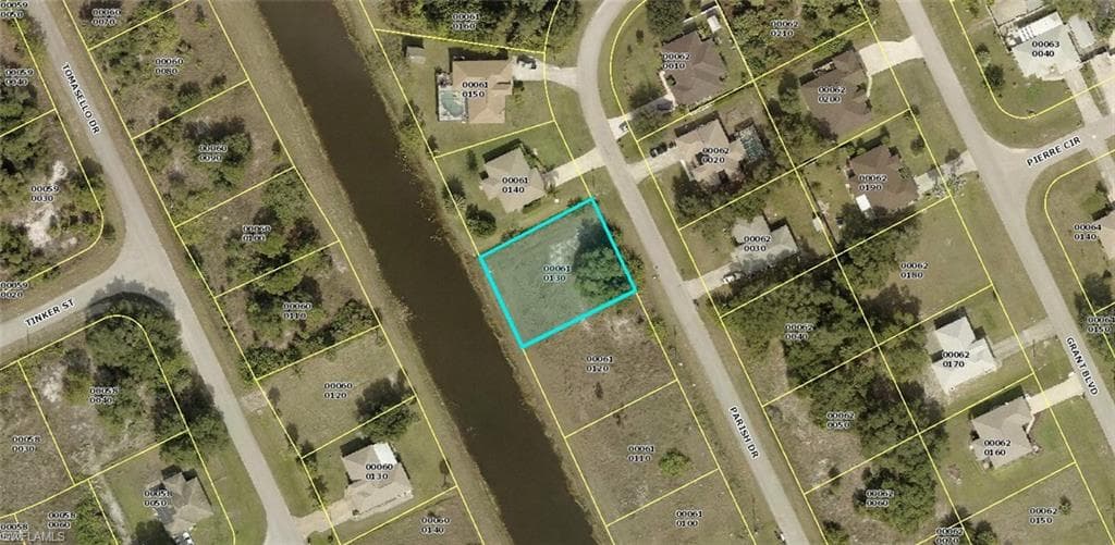 112 Parish DR LEHIGH ACRES, FL 33974