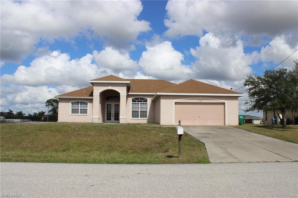 1749 NW 17th TER CAPE CORAL, FL 33993