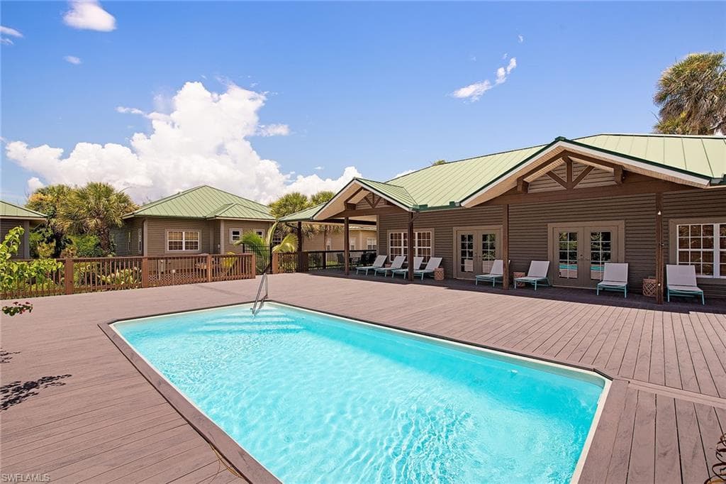 305 Storter AVE N 30 EVERGLADES CITY, FL 34139