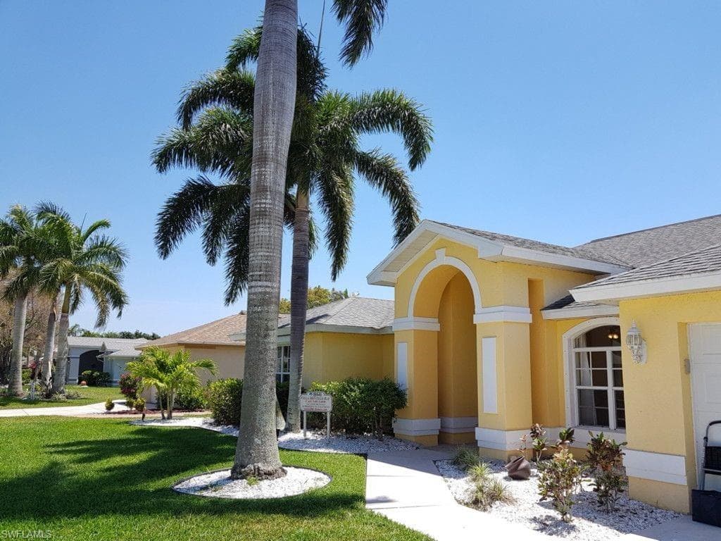 1058 SW 57th ST CAPE CORAL, FL 33914