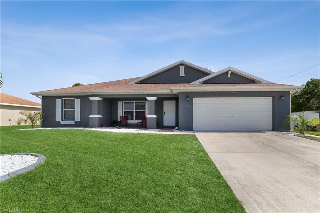 1623 NW 28th TER CAPE CORAL, FL 33993