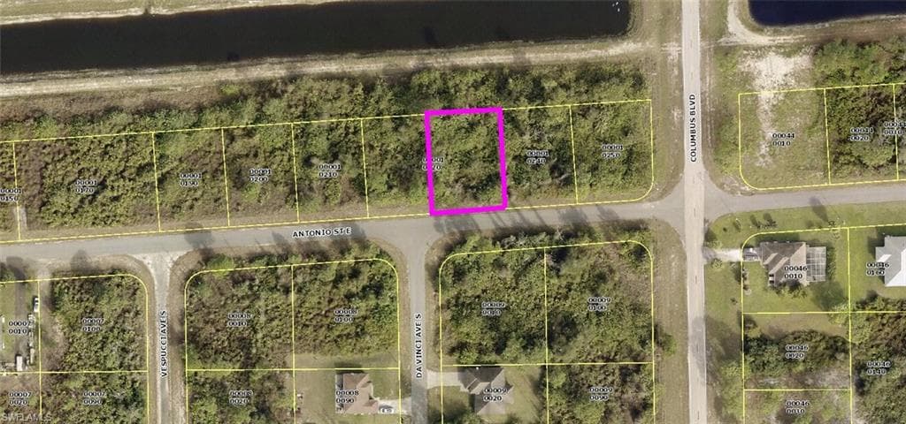 1147 Antonio ST E LEHIGH ACRES, FL 33974