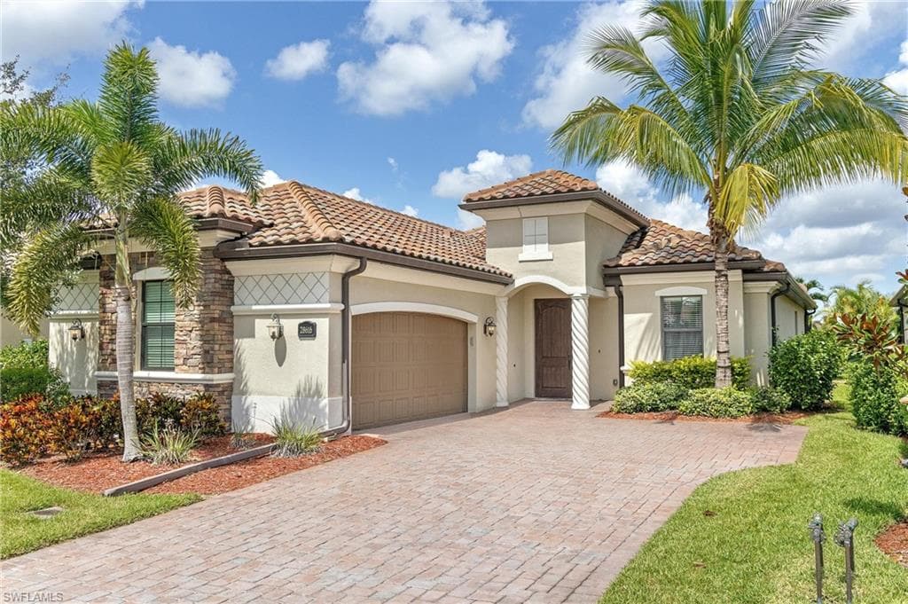 28616 Derry CT BONITA SPRINGS, FL 34135