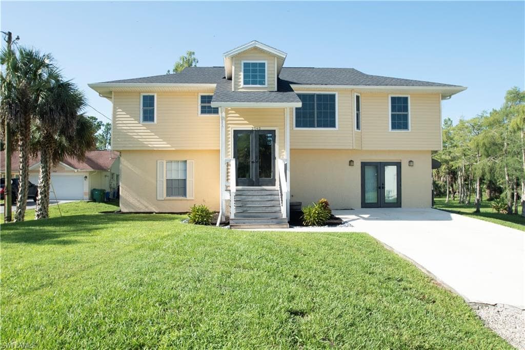 2940 4th AVE SE NAPLES, FL 34117