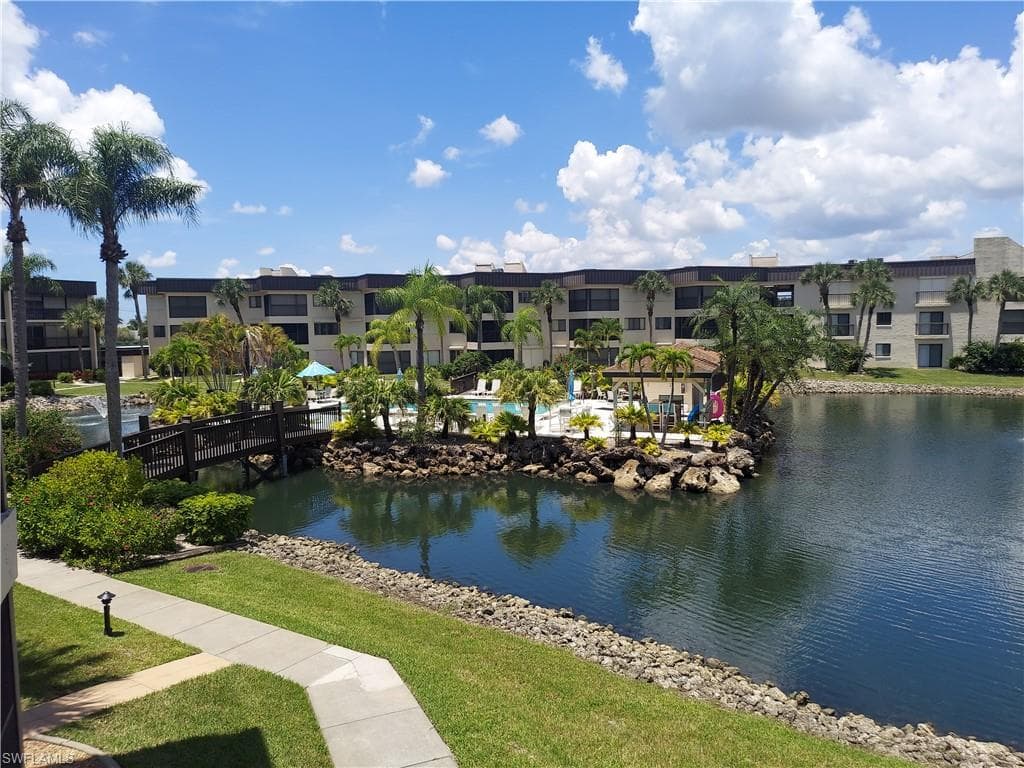 6979 Winkler RD W 322 FORT MYERS, FL 33919