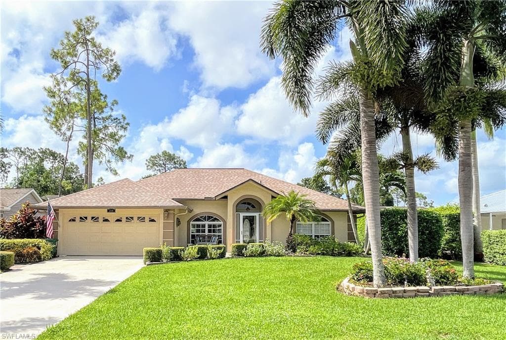 288 Madison DR NAPLES, FL 34110