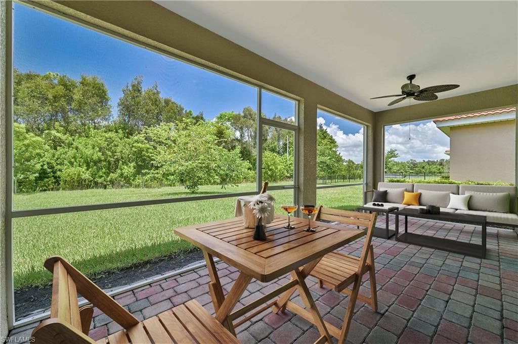 3152 Royal Gardens AVE FORT MYERS, FL 33916