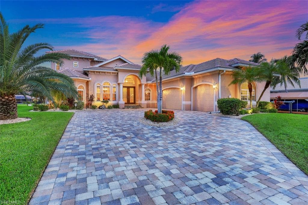 3126 SE 18th PL CAPE CORAL, FL 33904