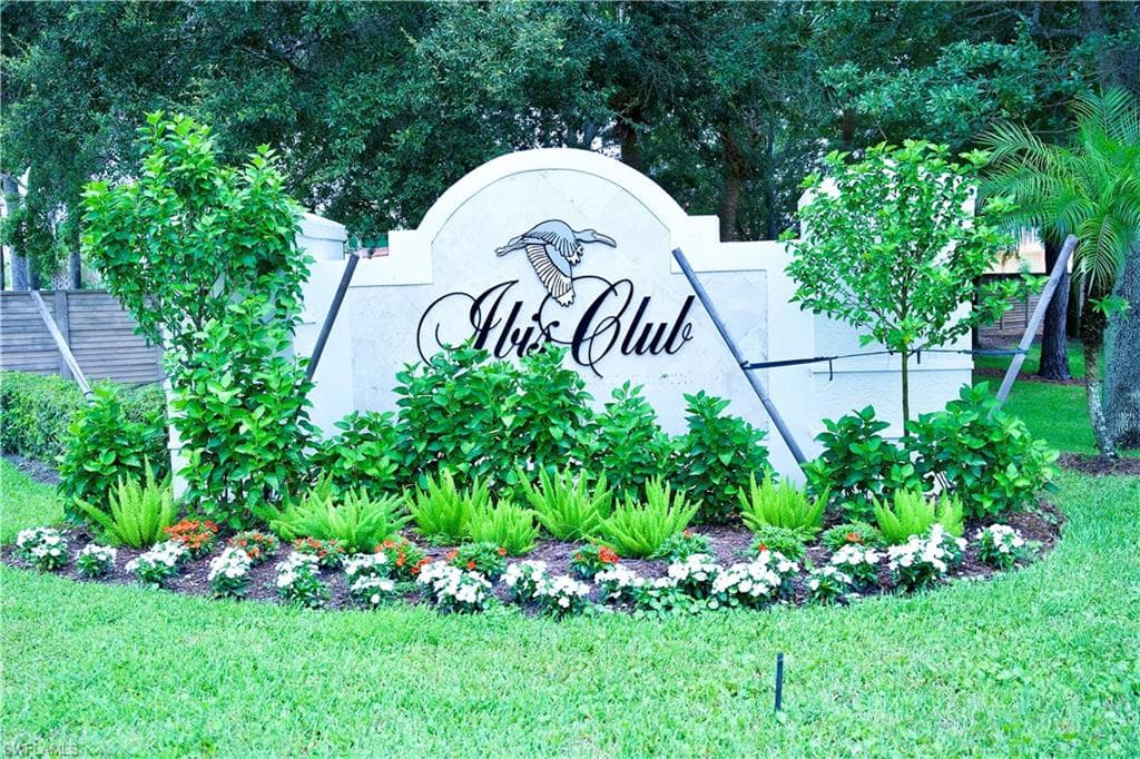 8245 Ibis Club DR 406 NAPLES, FL 34104