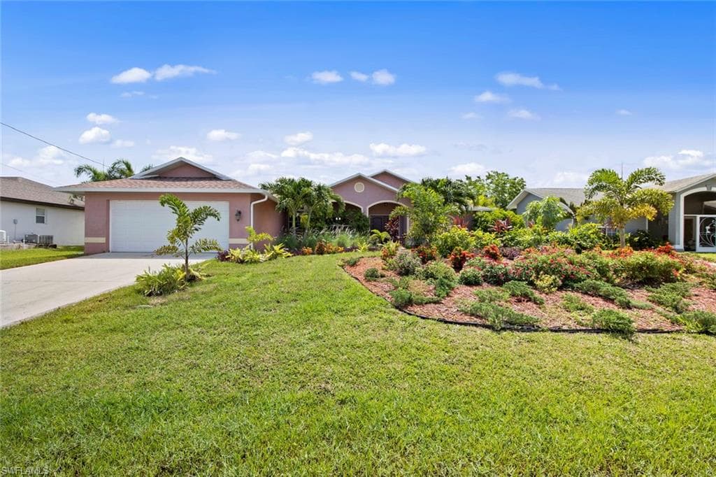 2709 SW 21st PL CAPE CORAL, FL 33914