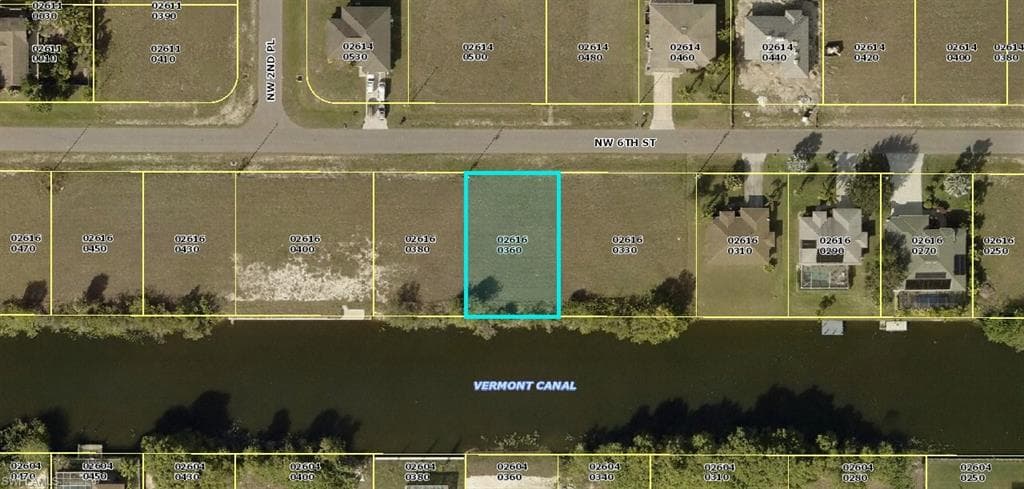 204 NW 6th ST CAPE CORAL, FL 33993