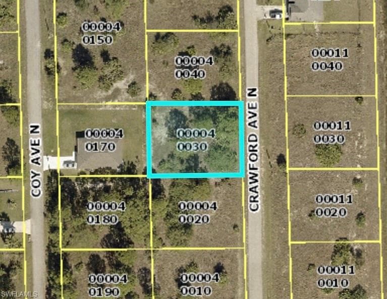 1905 Crawford AVE N LEHIGH ACRES, FL 33971