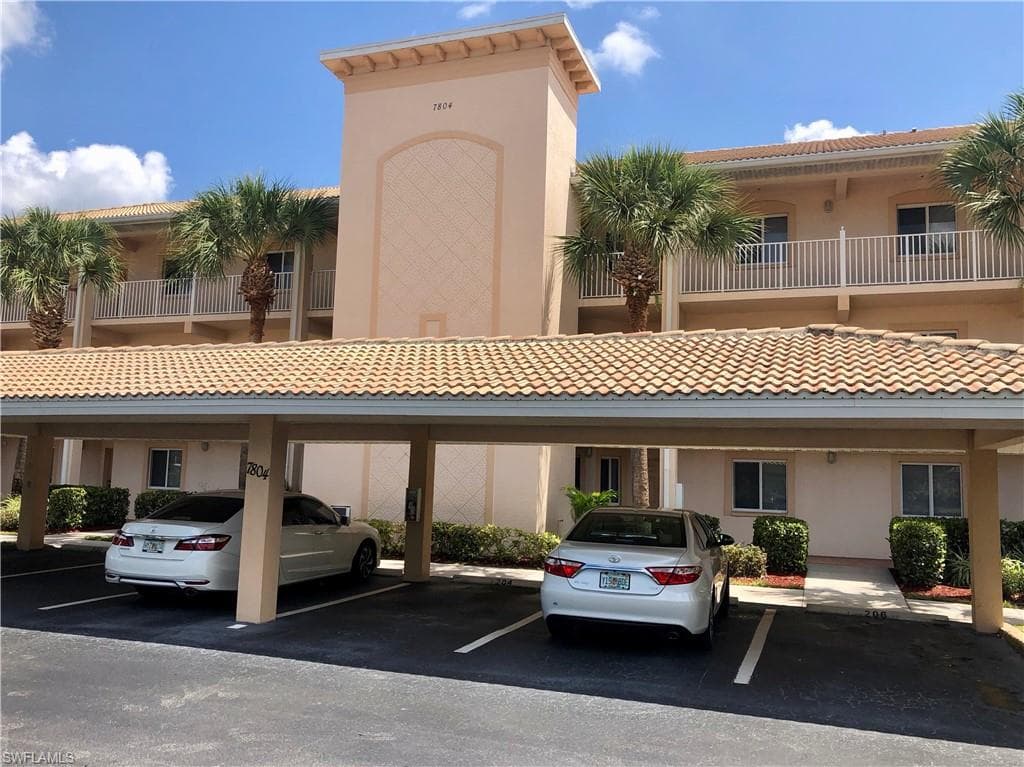 7804 Regal Heron CIR 1-204 NAPLES, FL 34104