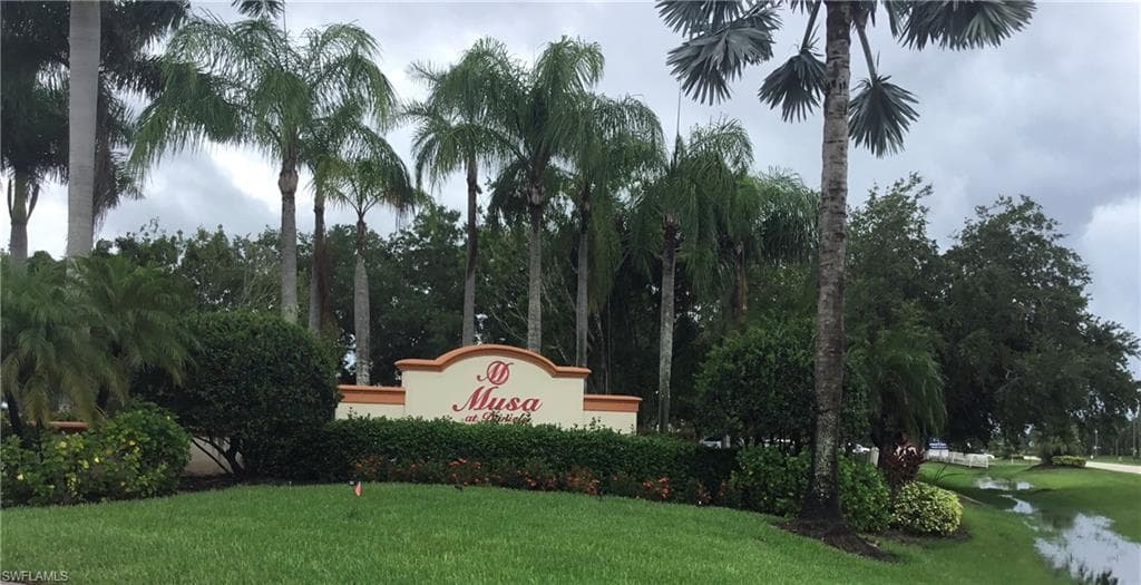 13545 Eagle Ridge DR 816 FORT MYERS, FL 33912
