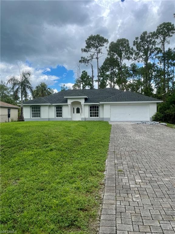 2071 20th AVE NE NAPLES, FL 34120