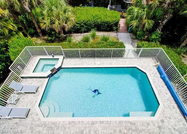 509 Lagoon DR SANIBEL, FL 33957