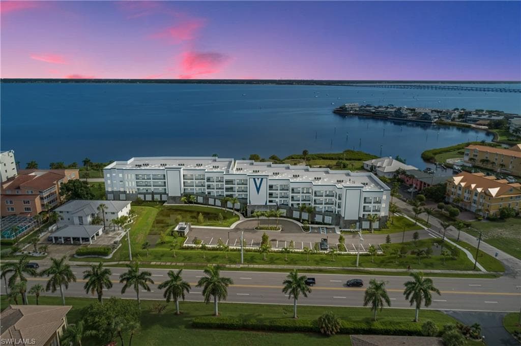 1425 Park Beach CIR 122 PUNTA GORDA, FL 33950