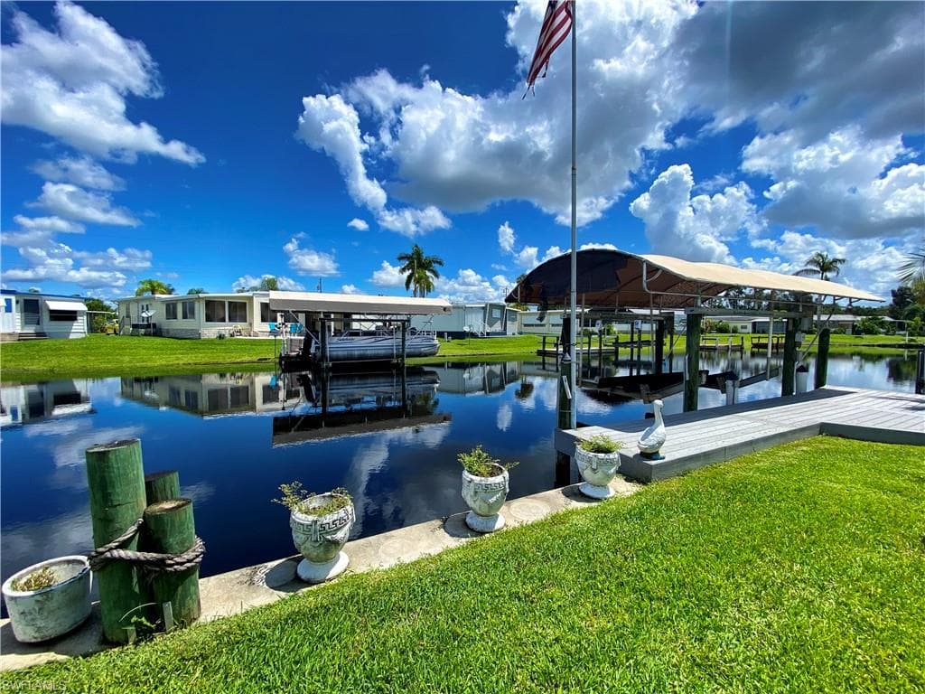 22 Channel LN FORT MYERS, FL 33905