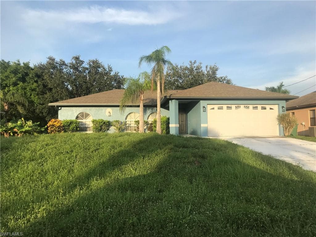 4607 SW 14th PL CAPE CORAL, FL 33914