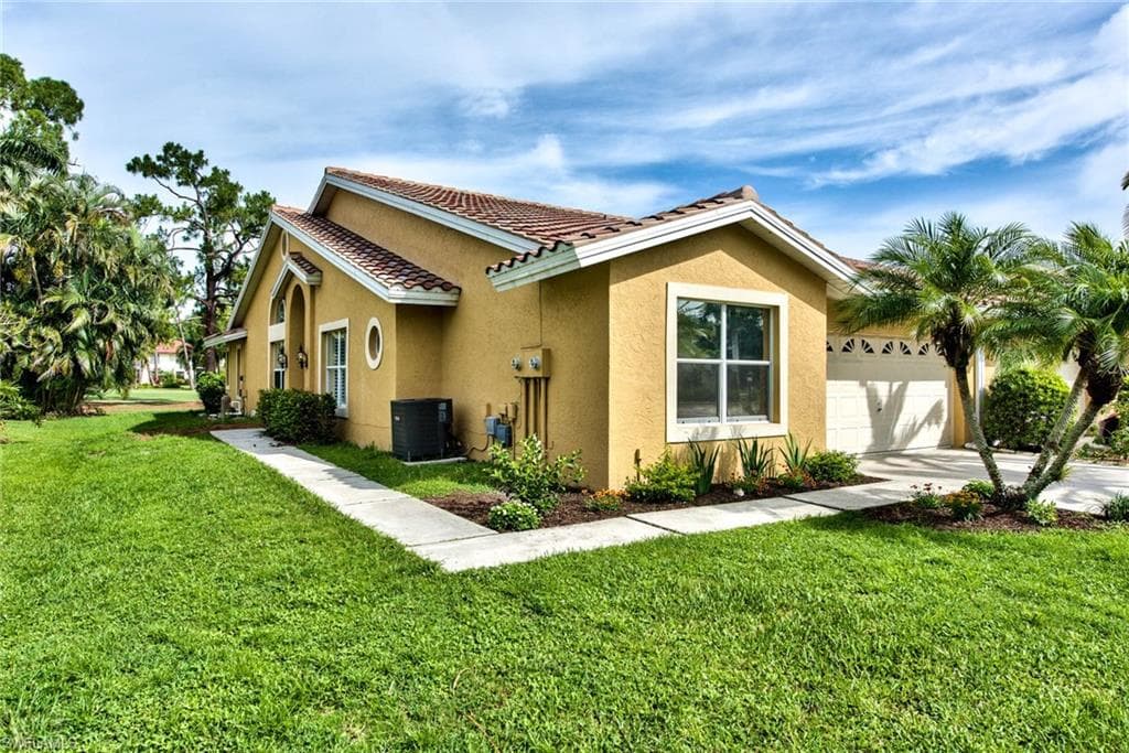 641 Saint Andrews BLVD 108-1 NAPLES, FL 34113