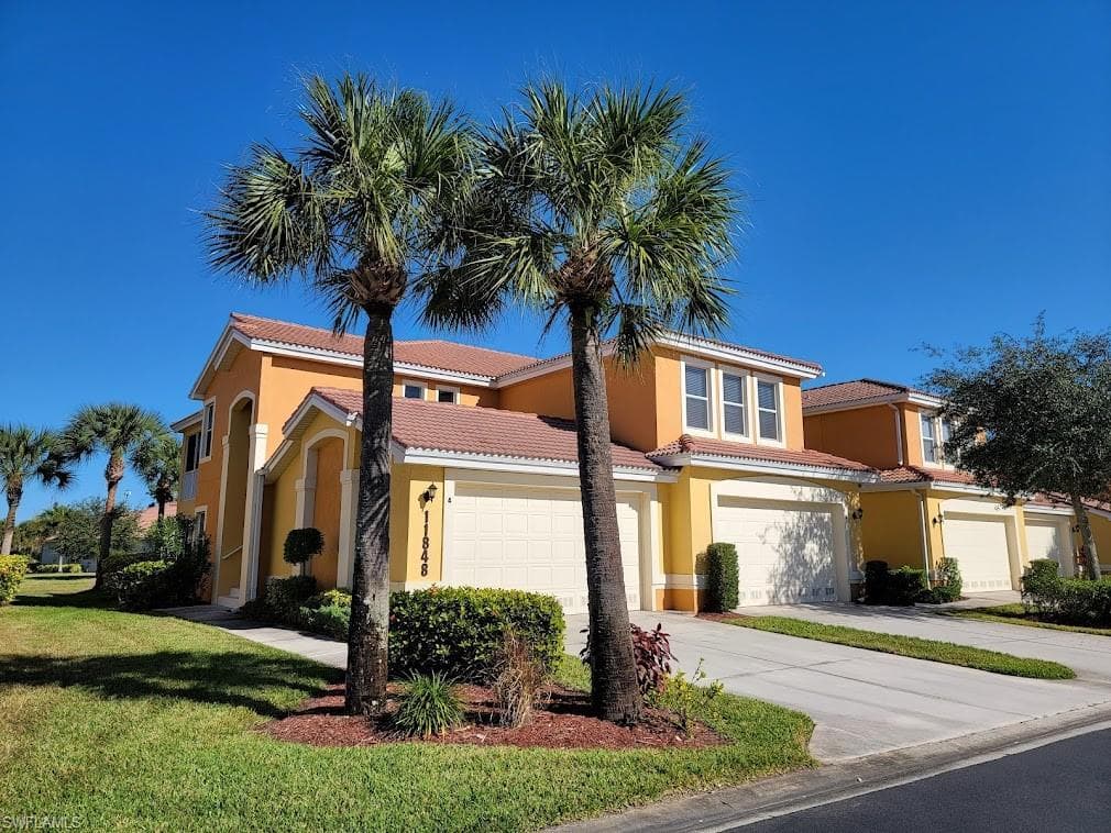 11848 Bayport LN 2004 FORT MYERS, FL 33908