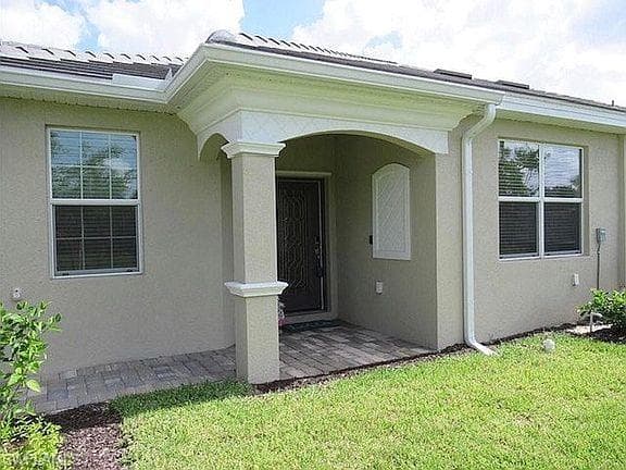 4128 Bisque LN FORT MYERS, FL 33916