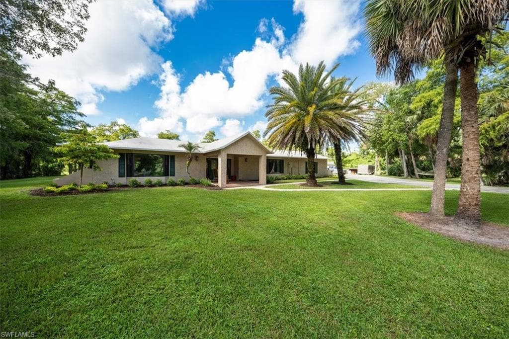 2550 16th AVE NE NAPLES, FL 34120