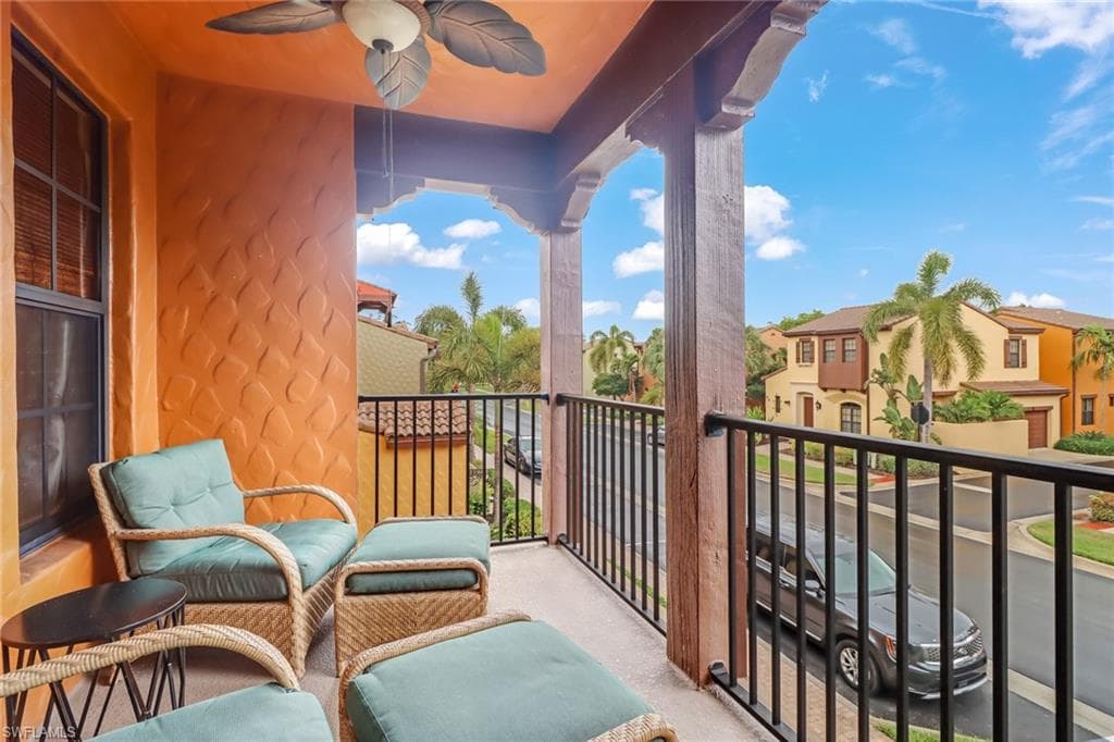 9103 Capistrano ST S 77-4 NAPLES, FL 34113