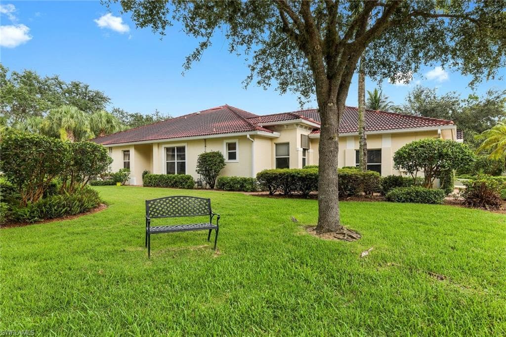 1729 Tarpon Bay DR S 49 NAPLES, FL 34119