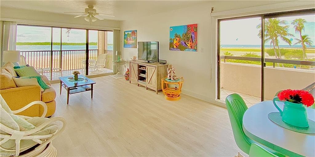 8402 Estero BLVD 205 FORT MYERS BEACH, FL 33931