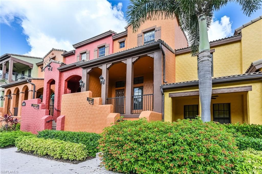 9107 Capistrano ST S 78-7 NAPLES, FL 34113
