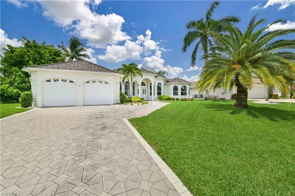 5304 Pelican BLVD CAPE CORAL, FL 33914