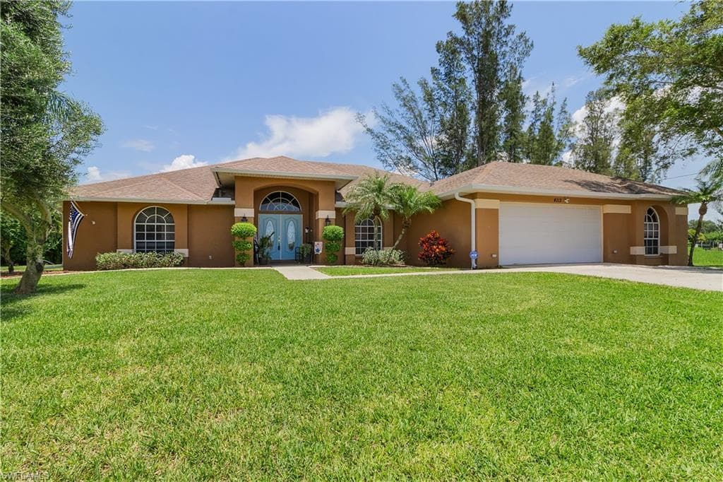4113 SW 20th AVE CAPE CORAL, FL 33914